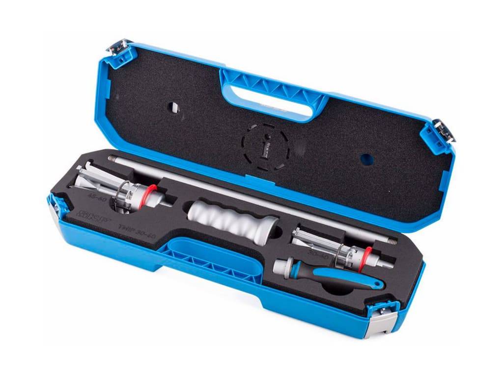 SKF TMIP 30-60 Hydraulic Puller Kit, Jaw Puller and Strong Back Puller, 112 Ton Capacity - Apollo Industries llc