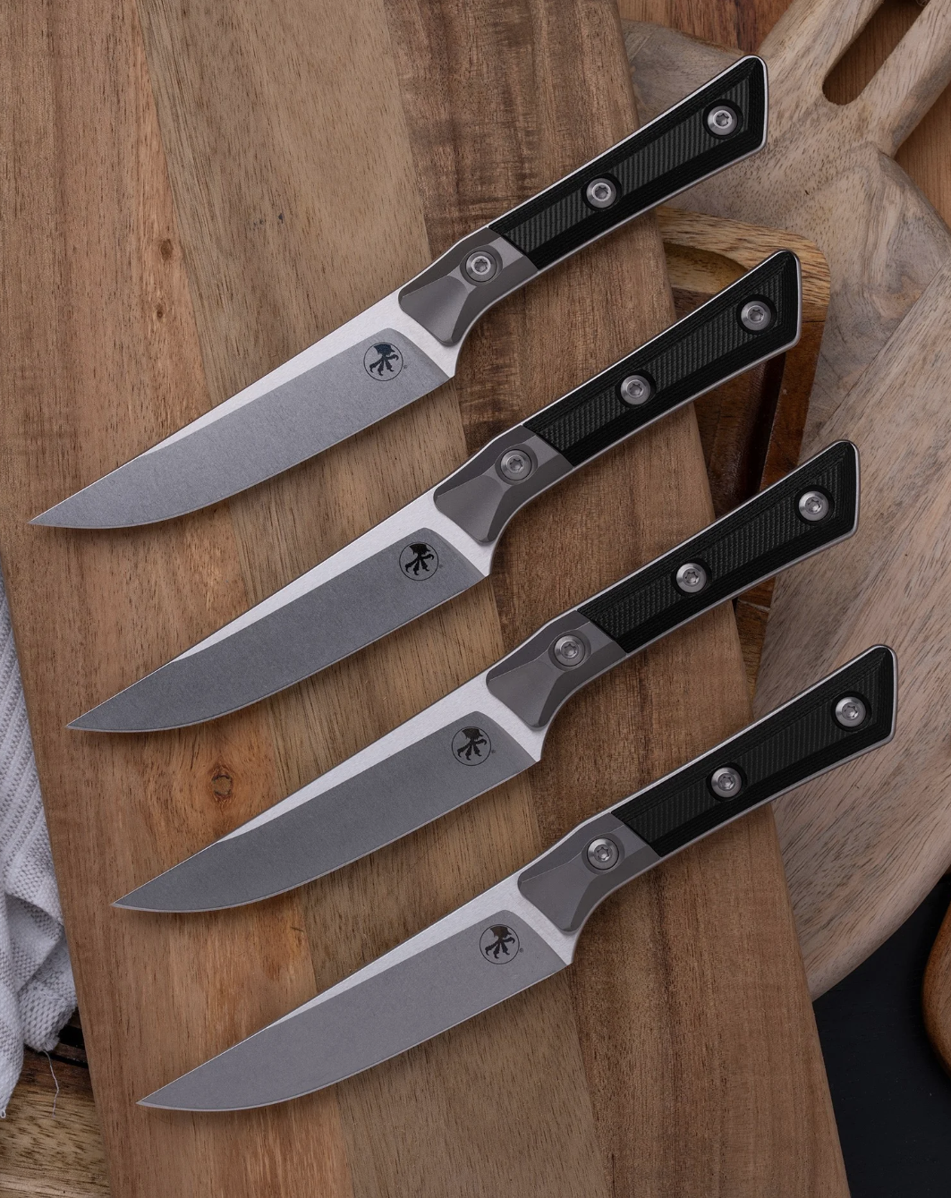 Microtech Steak Knife Set (4) Stonewash Standard Titanium Bolster Black G-10 (3600B-10SETBK)